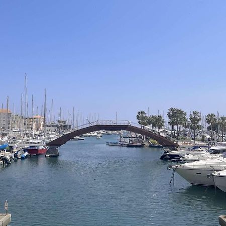 Frejus: Appt 2P, 5 Pers, Piscine, Plage A 150M, Parking, Animaux Ok - Fr-1-226A-357 エクステリア 写真
