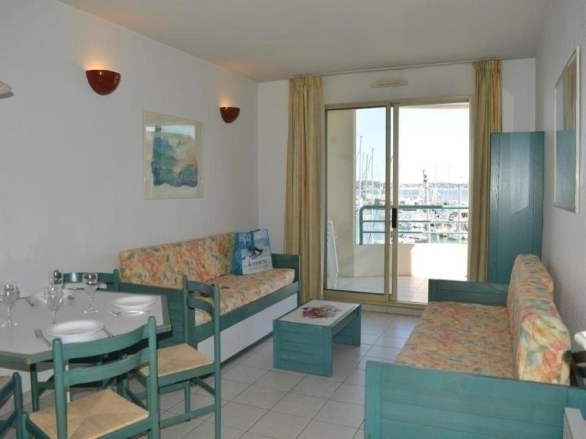 Frejus: Appt 2P, 5 Pers, Piscine, Plage A 150M, Parking, Animaux Ok - Fr-1-226A-357 エクステリア 写真